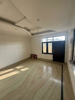 4 BHK Independent House For Sale in Canal Road