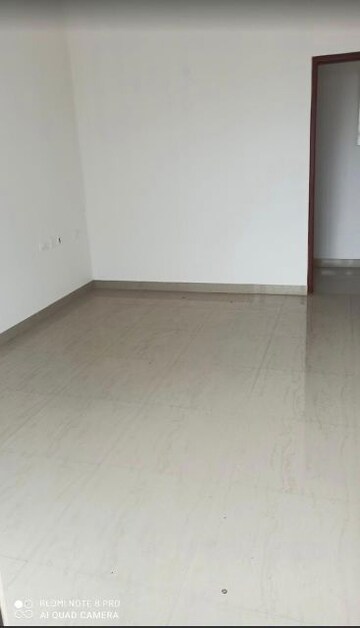 Room in 2 BHK Apartment at ATS Dolce, Zeta I Greater Noida – for Sale