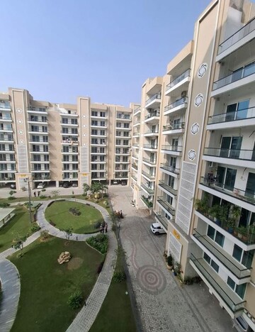 3 BHK Apartment For Rent in Hermitage Centralis, Vip Road