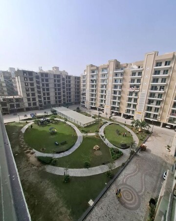 Master Plan in 3 BHK Apartment at Hermitage Centralis, Vip Road – for Rent