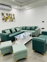 3 BHK + Study Room 2000 Sq.Ft. Builder Floor in Sector 43