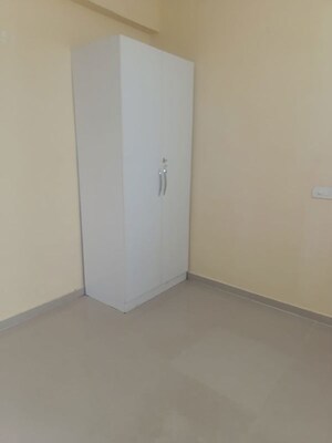 Room in 3 BHK Apartment at Conscient Habitat 78, Sector 78 – for Sale