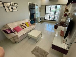 2 BHK Apartment For Rent in Andheri West