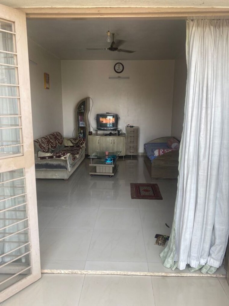 Living Room, eisha-sangam 2.5 Bedroom 1000 Sq.Ft. Apartment In Market Yard Pune 10055569