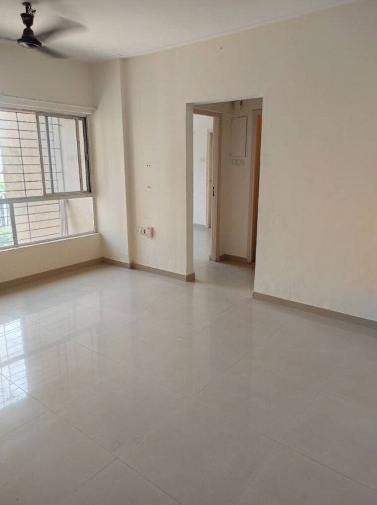 Room, lokhandwala-whispering-palms 1 Bedroom 430 Sq.Ft. Apartment In Kandivali East Mumbai 10055591