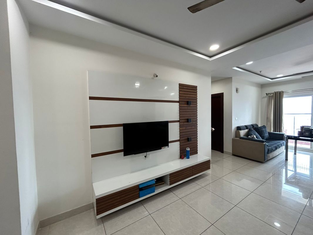 3 BHK Apartment For Rent in Prestige High Fields Gachibowli