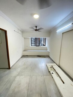 2 BHK Apartment For Rent in Green Meadows Bluilding 2 Chs Ltd