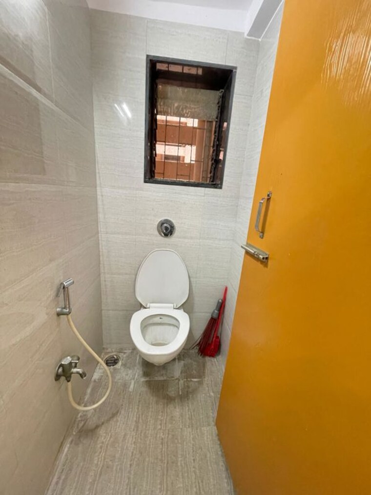 Bathroom, green-meadows-bluilding-2-chs-ltd 2 Bedroom 680 Sq.Ft. Apartment In Kandivali East Mumbai 10055606