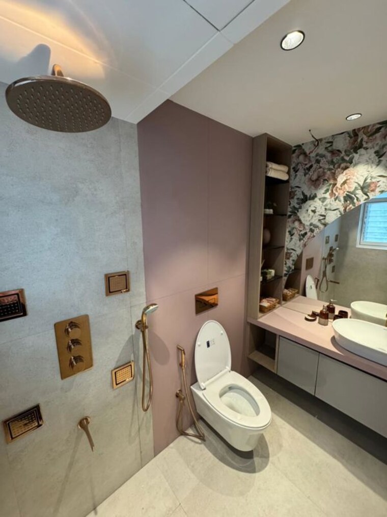 Team Area, hubtown-rising-city-atlanta-heights 2 Bedroom 634 Sq.Ft. Apartment In Ghatkopar East Mumbai 10055611