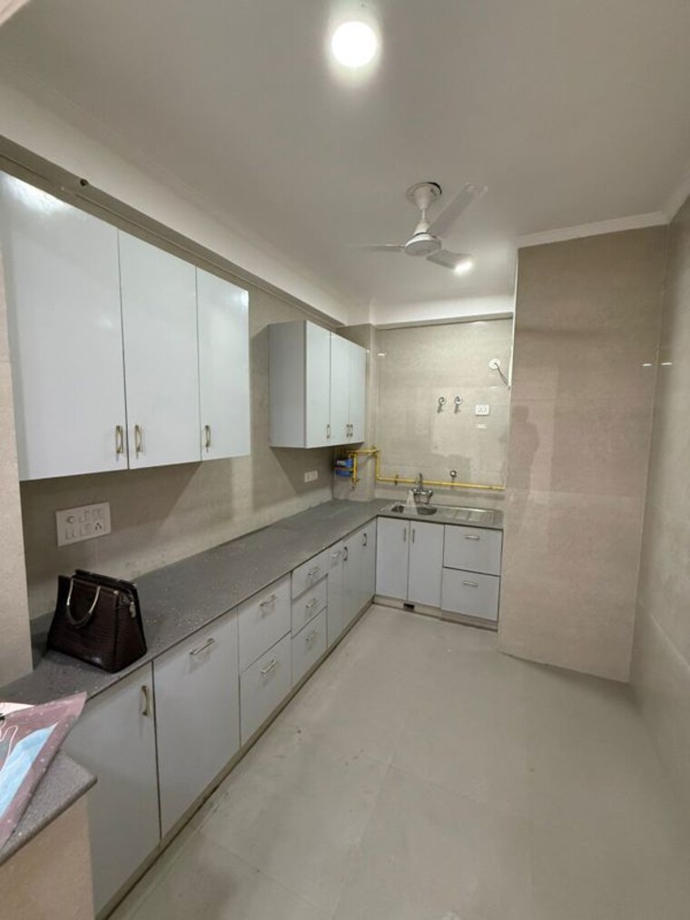 Kitchen, saket 3 Bedroom 2000 Sq.Ft. Builder Floor In Saket Delhi 10055637