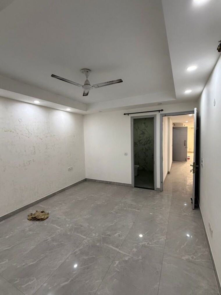 Room, saket 3 Bedroom 2000 Sq.Ft. Builder Floor In Saket Delhi 10055637
