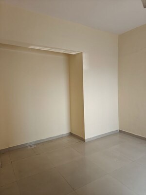 Room in 2 BHK Apartment at Damji Shamji Kalpvruksha Tulip, Kasarvadavali – for Sale