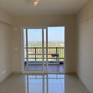 Room in 2 BHK Apartment at Sobha Dream Gardens, Kannur – for Rent