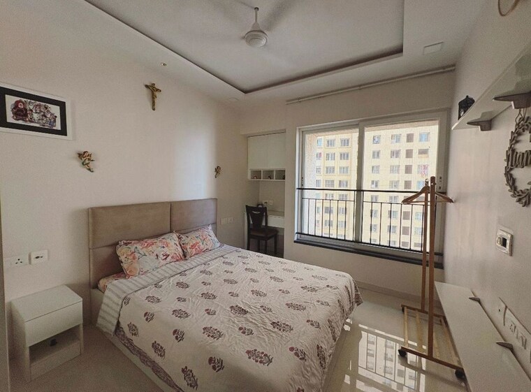 Bedroom, rustomjee-azziano-wing-e 2 Bedroom 898 Sq.Ft. Apartment In Thane West Thane 10055674