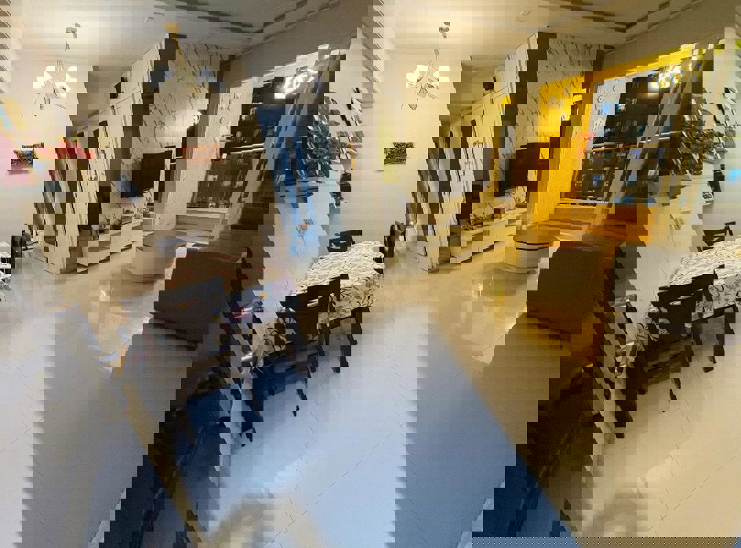 2 BHK 898 Sq.Ft. Apartment in Rustomjee Azziano Wing E