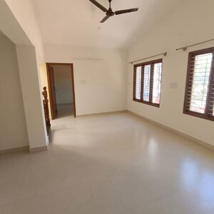 Room in 3 BHK Independent House at Padmanabha Nagar – for Rent