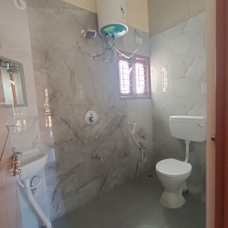 Bathroom, padmanabha nagar 3 Bedroom 1350 Sq.Ft. Independent House In Padmanabha Nagar Bangalore 10055694