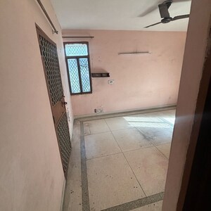 Bathroom in 2.5 BHK Apartment at Alok Vihar, Sector 50 – for Sale