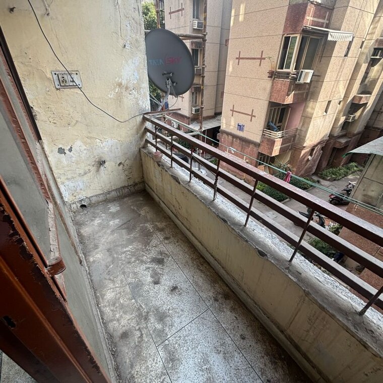 Balcony, alok-vihar 2.5 Bedroom 1150 Sq.Ft. Apartment In Sector 50 Noida 10055744