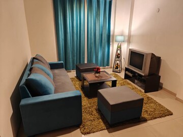 Living Room in 3.5 BHK Apartment at Emaar Palm Hills, Sector 77 – for Rent