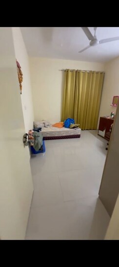 2 BHK Apartment For Rent in Pyramid Heights