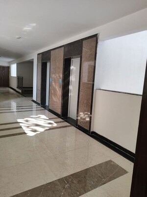 Room in 4 BHK Apartment at Rishita Serenity, Sushant Golf City – for Sale