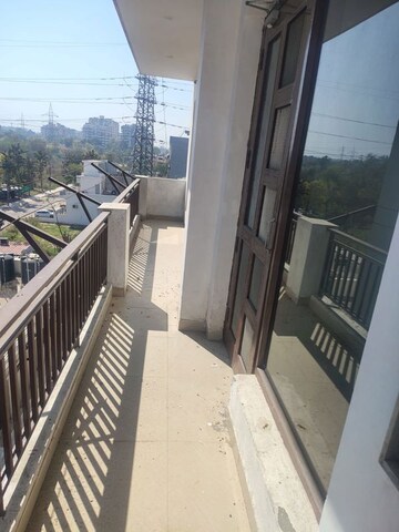 3 BHK Builder Floor For Sale in Sector 26