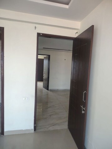 Bedroom in 3 BHK Builder Floor at Sector 26 – for Sale