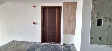 Room in 3 BHK Apartment at Hallmark Treasor, Narsingi – for Rent