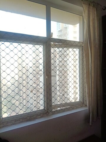 Room in 3 BHK Apartment at Mahagun Mywoods, Sector 16c Greater Noida – for Rent