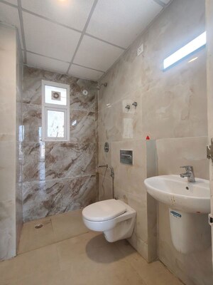 Bathroom in 3 BHK Apartment at Gomti Nagar – for Rent