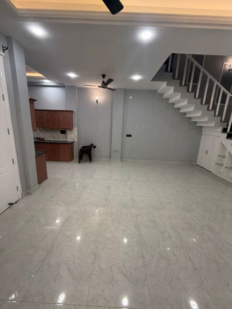 Room, canal road 4 Bedroom 125 Sq.Yd. Independent House In Canal Road Dehradun 10055826