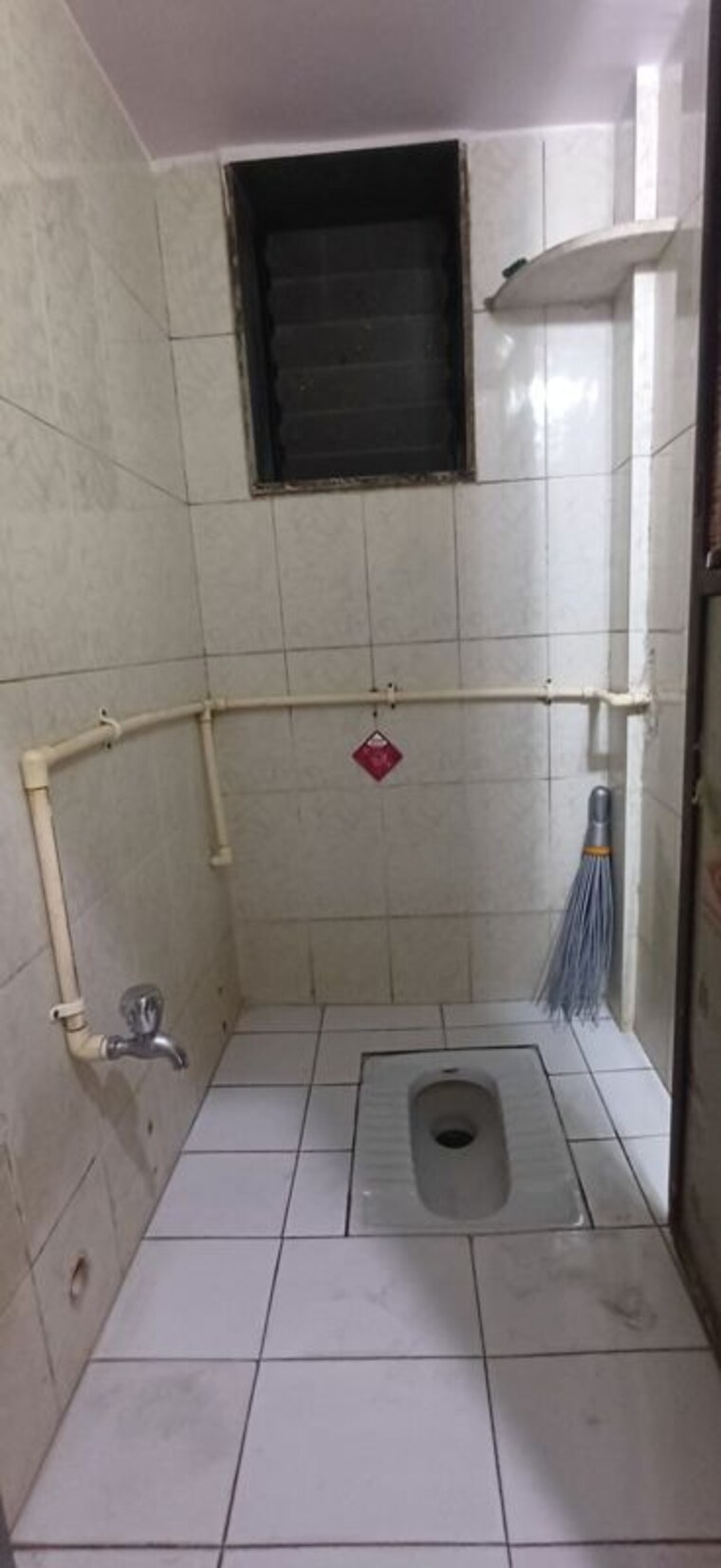 Bathroom, vastu-anand-apartment 2 Bedroom 650 Sq.Ft. Apartment In Kalwa Thane 10055861