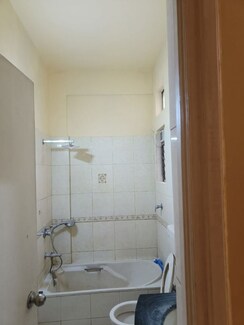 3 BHK + Study Room Apartment For Rent in Prabhavee Tech Park