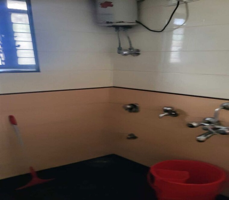 Bathroom, parel 1 Bedroom 585 Sq.Ft. Apartment In Parel Mumbai 9995052