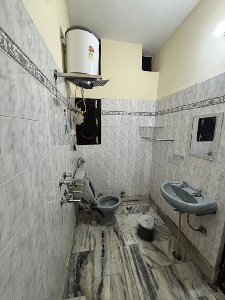 Bathroom, penta-homes 2 Bedroom 1300 Sq.Ft. Apartment In Vip Road Zirakpur 10055868
