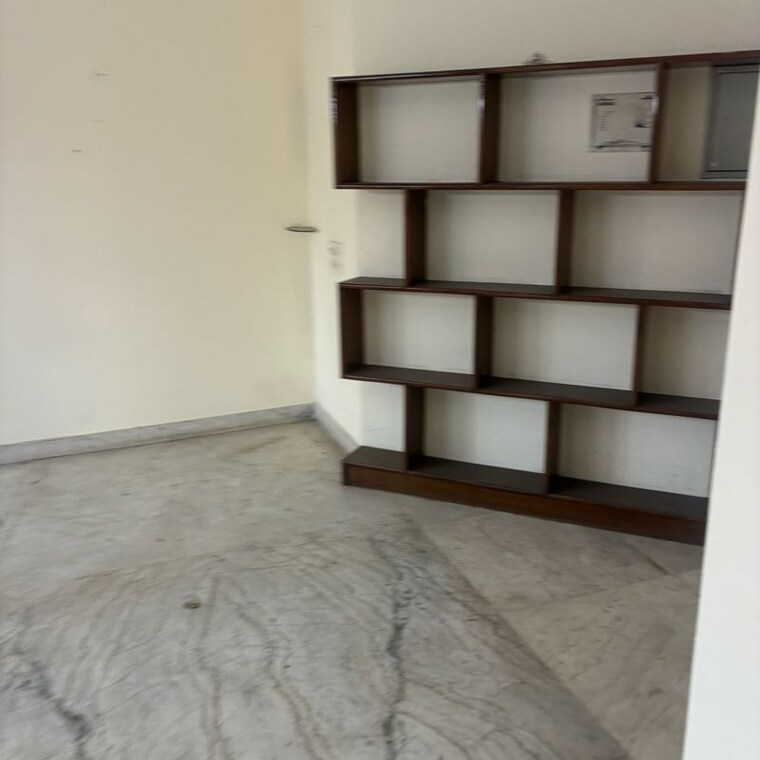 Room, alok-vihar 4 Bedroom 1750 Sq.Ft. Apartment In Sector 50 Noida 10055878