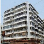 3 BHK + Servant Room 1500 Sq.Ft. Apartment in Tardeo