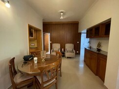 2 BHK + Pooja Room Apartment For Rent in Paramount Floraville