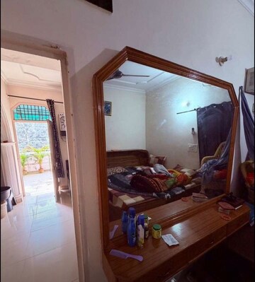 Furnished Amenities in 3 BHK Builder Floor at Sector 64 – for Rent