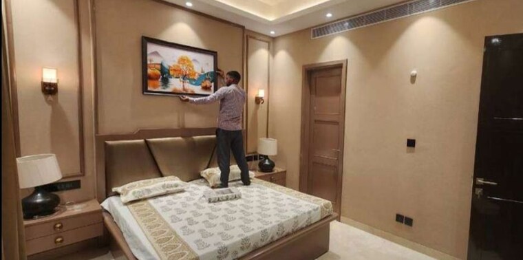 Bedroom, hazratganj 5 Bedroom 3220 Sq.Ft. Villa In Hazratganj Lucknow 10055911