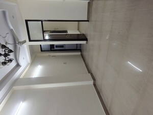 Furnished Amenities in 2 BHK Builder Floor at Vaishali Sector 5 – for Rent