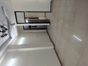 Furnished Amenities in 2 BHK Builder Floor at Vaishali Sector 5 – for Rent