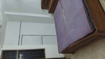 Bathroom in 2 BHK Builder Floor at Sector 45 – for Rent