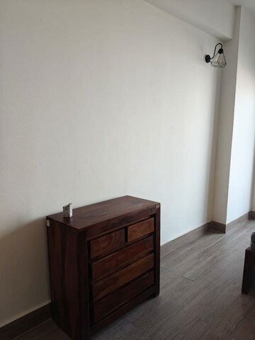 2 BHK Apartment For Rent in Jaypee Greens Kosmos, Sector 134