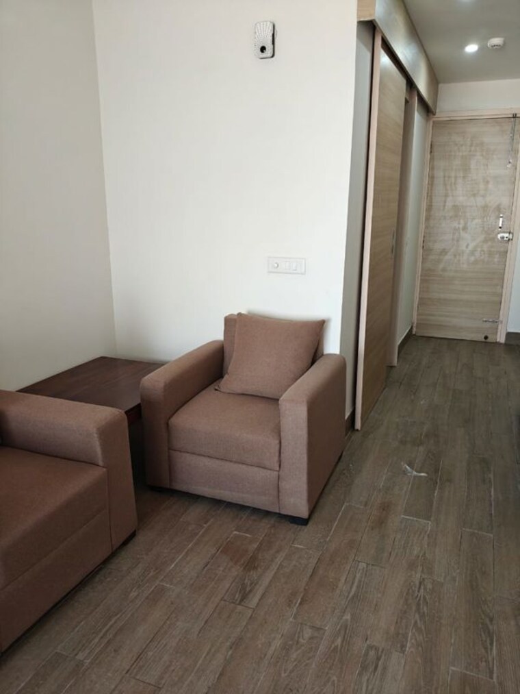 Living Room, jaypee-greens-kosmos 2 Bedroom 850 Sq.Ft. Apartment In Sector 134 Noida 10055936