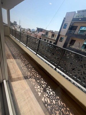 Balcony in 3 BHK Builder Floor at Sector 15 – for Rent