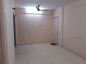 Room in 2 BHK Apartment at Sector 8 Kharghar – for Rent