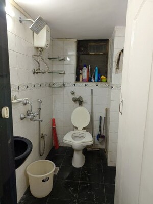 Bathroom in 1 BHK Apartment at Dosti Estates, Wadala East – for Rent