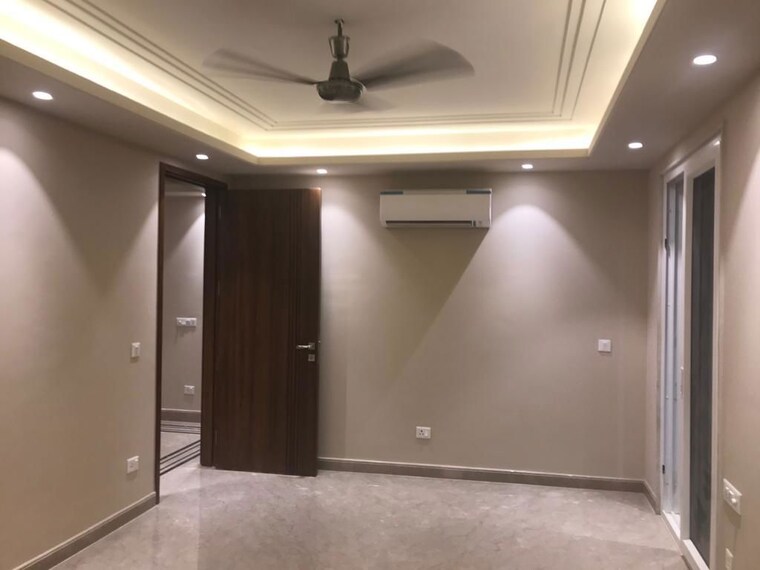 Room, greater kailash ii 4 Bedroom 2700 Sq.Ft. Apartment In Greater Kailash ii Delhi 10055940